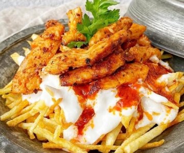 Tavuklu Çökertme Kebabı